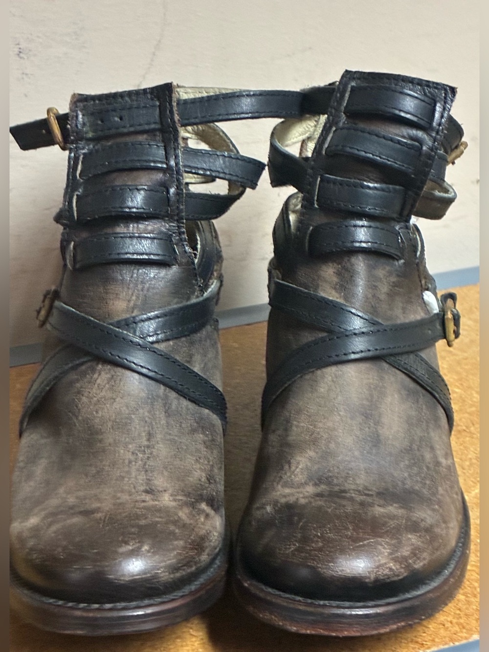 Freebird by Steven Stair Women’s 8 Gray Black Leather Strappy Ankle Booties